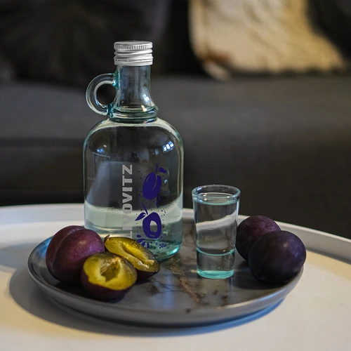 500 ml pudel keeratava korgi ja kahevärvilise Slivovitz-trükiga - 4 tk. - 8