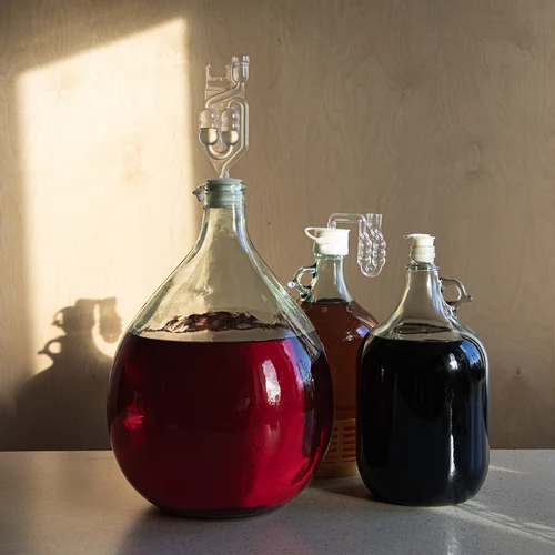 Demižoni kork fi 50/54 mm, sulguriga - 10