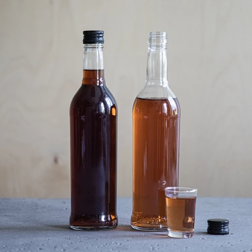 Pudel 500 ml, saleda kujuga, musta kruvikorgiga, viina jaoks, 6 tk. - 9