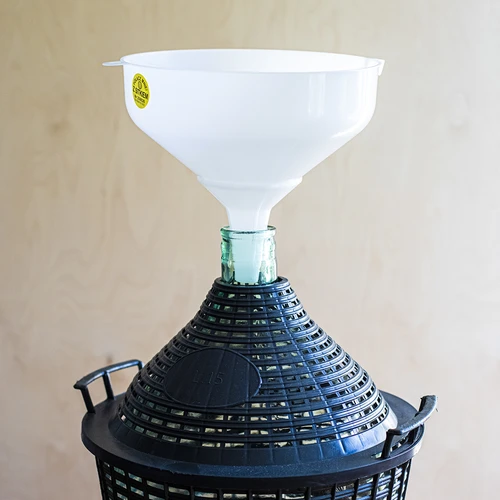 Valge plastist lehter, Ø 25 cm - 3