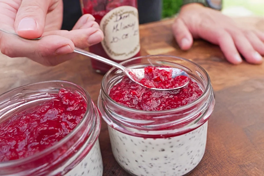 Browin Przepiśnik - Kookose chia-puding vaarikamoosiga